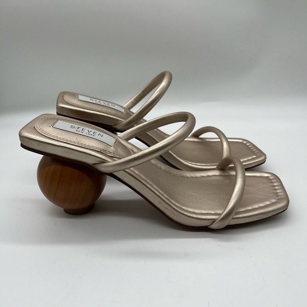 EUC Steve Madden Metallic Heels with Wooden Sphere Heel